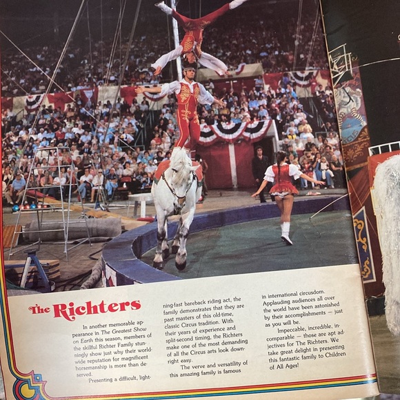 Ringling Bros and Barnum & Bailey circus magazine - Picture 4 of 6